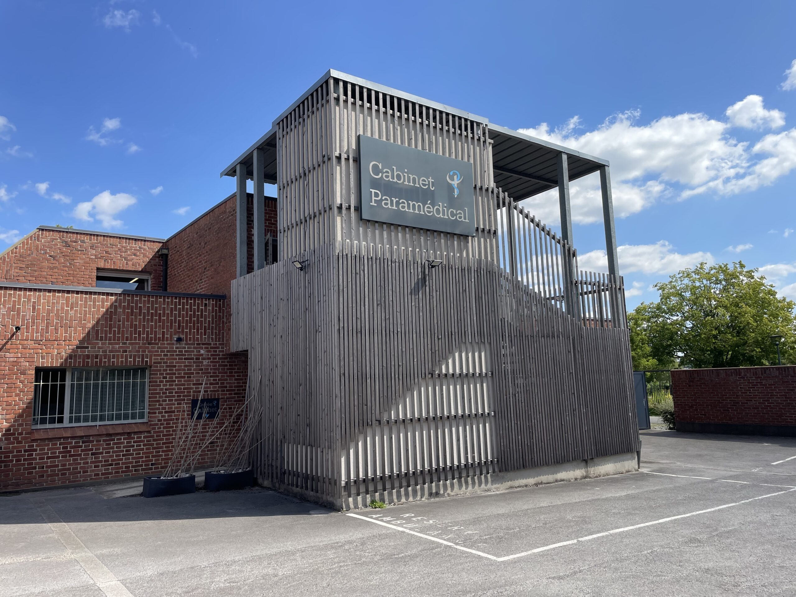 keteland construction cabinet médical